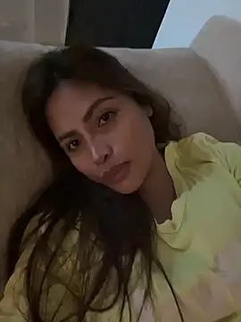 Snapshot of hyacinth30 chatting on February 6, 2:02 pm hyacinth30 online show from February 6, 2:02 pm