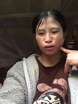 Snapshot of sun-shii chatting on May 1, 1:54 am sun-shii online show from May 1, 1:54 am