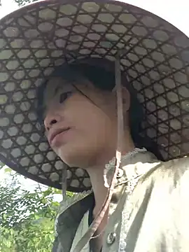 Snapshot of sun-shii chatting on June 25, 12:52 am sun-shii online show from June 25, 12:52 am