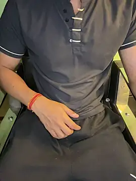 urfuckbunny online show from April 15, 6:01 pm