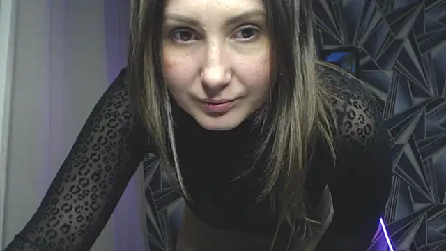 NikkiKiss    online show from March 31, 6:43 pm