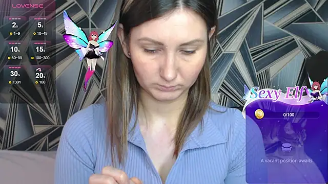 Snapshot of NikkiKiss___ chatting on February 5, 6:20 am NikkiKiss online show from February 5, 6:20 am