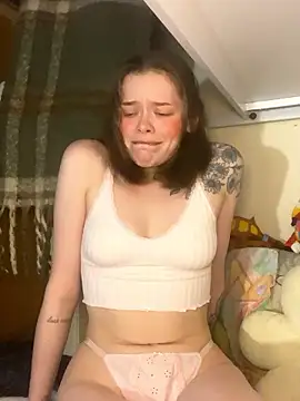 YourEnglishRose online show from January 14, 12:36 am