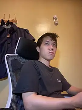 asian guy67 online show from February 1, 2:37 pm