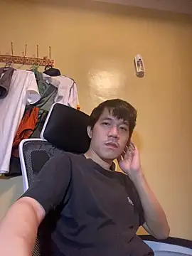 asian guy67 online show from February 15, 2:49 pm