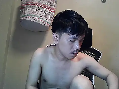 asian guy67 online show from June 16, 4:51 pm