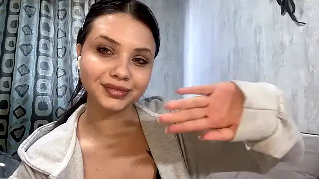 MaraTilIer online show from February 15, 6:14 am