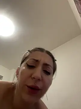 dalia0710 online show from February 25, 1:28 am