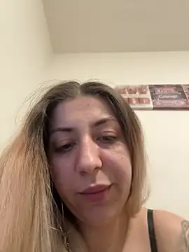 dalia0710 online show from March 8, 9:18 pm