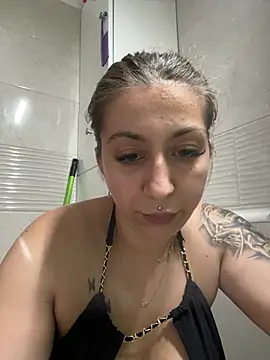 dalia0710 online show from June 25, 1:05 pm