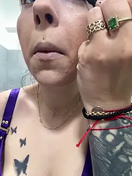 dalia0710 online show from March 17, 1:58 pm