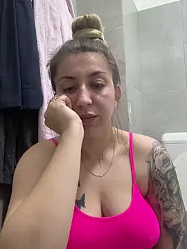 dalia0710 online show from April 13, 3:05 pm