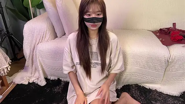 DouDou-- online show from July 19, 2:47 pm