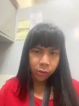 BriannaCruz24 online show from May 21, 1:36 am