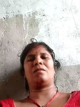Hot di97 online show from May 14, 1:57 am