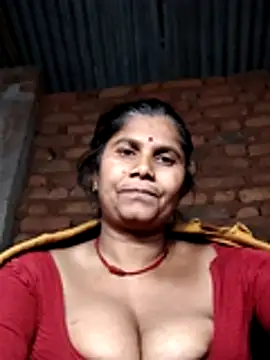 Hot di97 online show from April 8, 1:23 pm