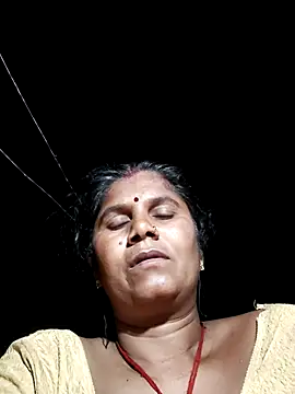 Snapshot of Hot_di97 chatting on June 16, 7:58 pm Hot di97 online show from June 16, 7:58 pm