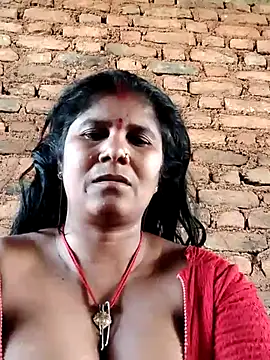 Hot di97 online show from April 21, 1:42 am