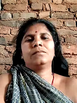 Hot di97 online show from February 23, 7:20 am