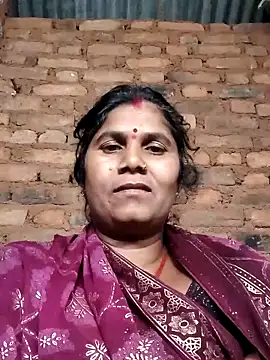 Hot di97 online show from April 13, 8:57 pm