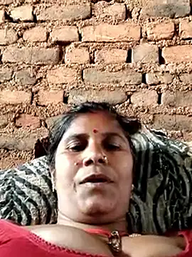 Hot di97 online show from April 18, 11:34 am