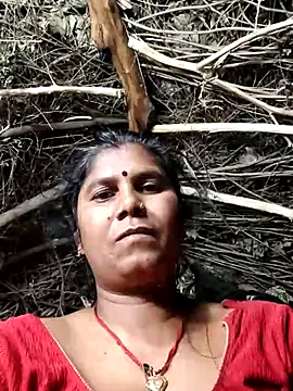 Snapshot of Hot_di97 chatting on June 10, 8:10 pm Hot di97 online show from June 10, 8:10 pm