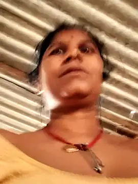 Hot di97 online show from May 15, 10:52 pm