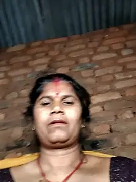 Hot di97 online show from March 31, 9:06 pm