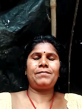 Hot di97 online show from May 9, 1:20 am
