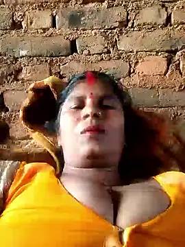 Hot di97 online show from March 25, 12:15 pm