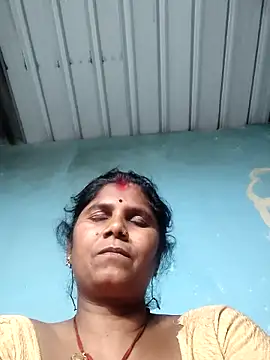 Hot di97 online show from May 14, 2:03 pm