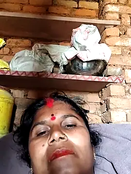 Hot di97 online show from February 13, 8:36 am