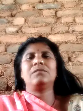 Hot di97 online show from March 12, 9:02 am