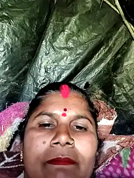 Hot di97 online show from February 7, 8:22 am