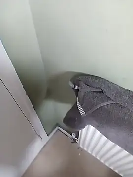 Hertsguy1984 online show from March 19, 8:58 am