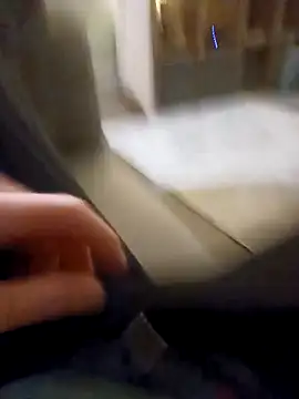 Hertsguy1984 online show from March 18, 12:03 am