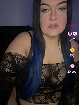Miss CurvesXXX online show from April 28, 9:30 pm