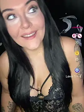 Miss CurvesXXX online show from June 18, 10:37 pm