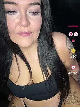 Miss CurvesXXX online show from June 9, 10:33 pm