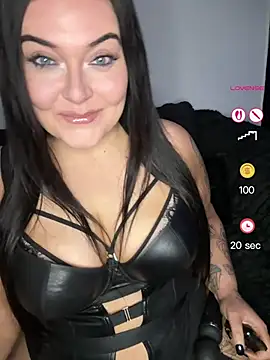 Miss CurvesXXX online show from May 8, 9:51 pm