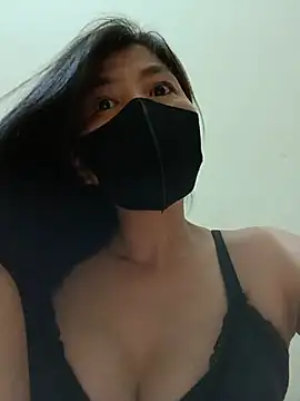 Snapshot of Lyly-68688 chatting on June 21, 9:26 am Lyly-68688 online show from June 21, 9:26 am