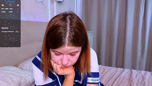  Doll Face  online show from January 13, 9:13 am