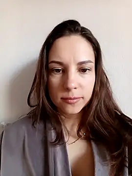 She-Moon online show from April 19, 6:14 am