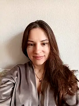 She-Moon online show from April 10, 6:09 am