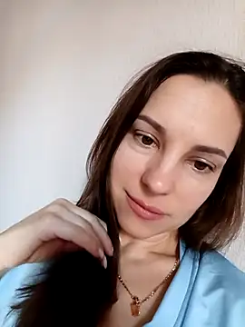 She-Moon online show from March 3, 6:53 am