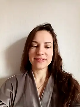 She-Moon online show from February 13, 7:19 am