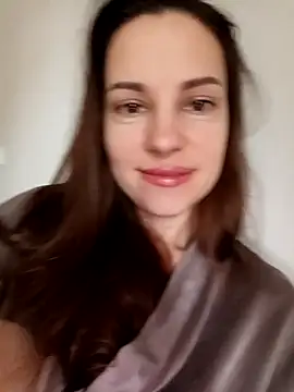 She-Moon online show from March 22, 6:37 am