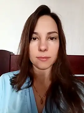 She-Moon online show from February 8, 8:12 am