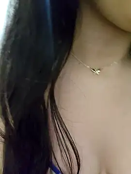 Sexy-Mouna online show from February 11, 9:25 pm