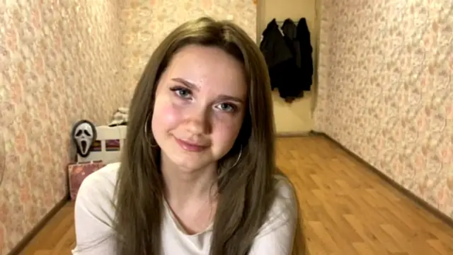 BerneiiceNases online show from February 7, 3:09 pm